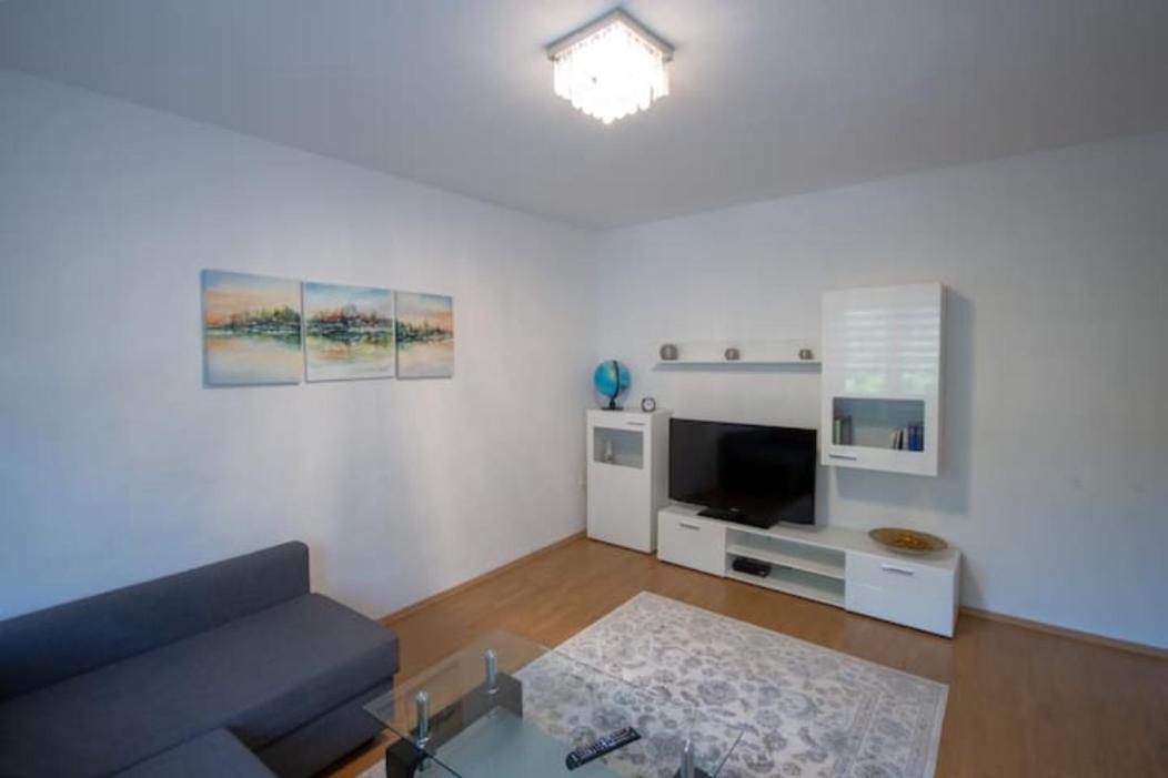 Apartment Polat 1 *